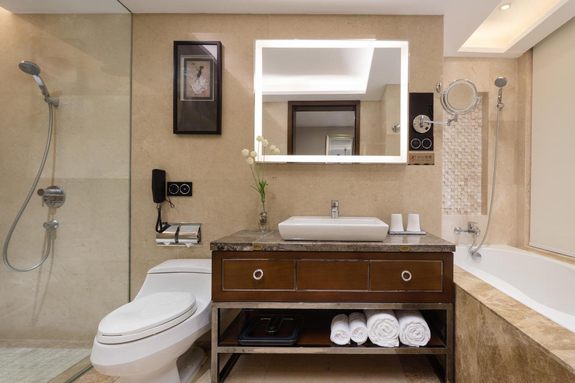 Maoming International Hotel المظهر الخارجي الصورة